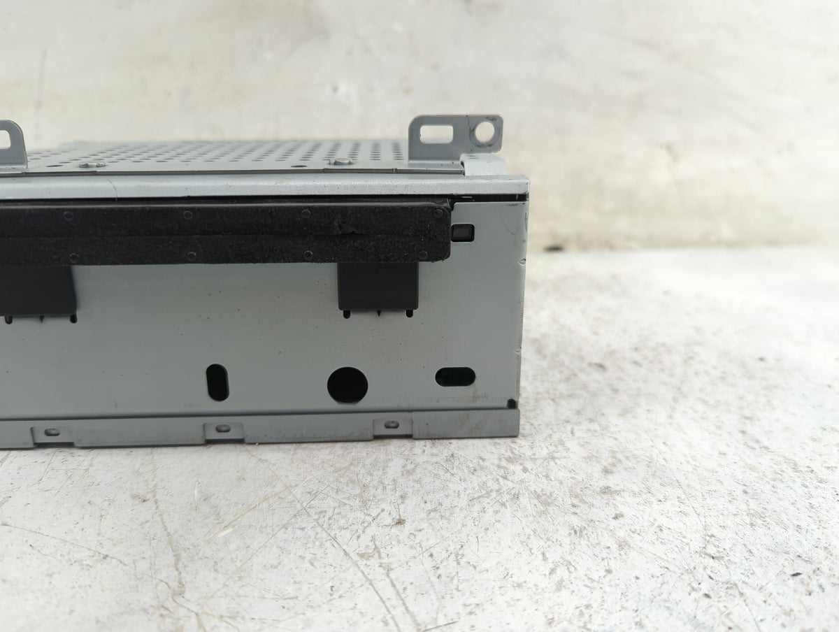 2017-2018 Ford Focus Radio AM FM Cd Player Receiver Replacement P/N:FM5T-19C107-JH Fits Fits 2017 2018 OEM Used Auto Parts -