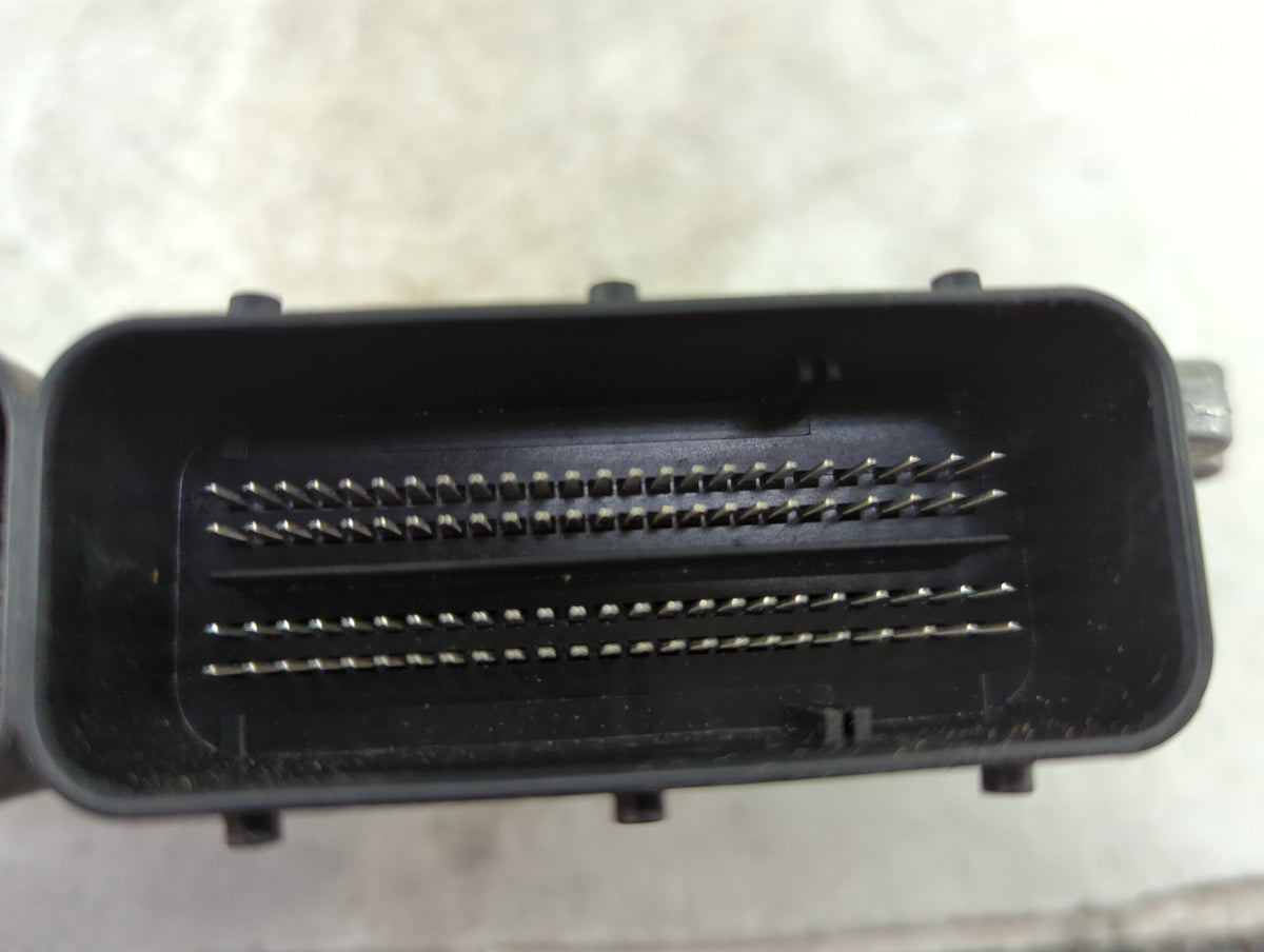 2013-2018 Ford Focus PCM Engine Control Computer ECU ECM PCU OEM P/N:FM5A-12A650-ADB BV61-12B684-BC Fits OEM Used Auto Parts