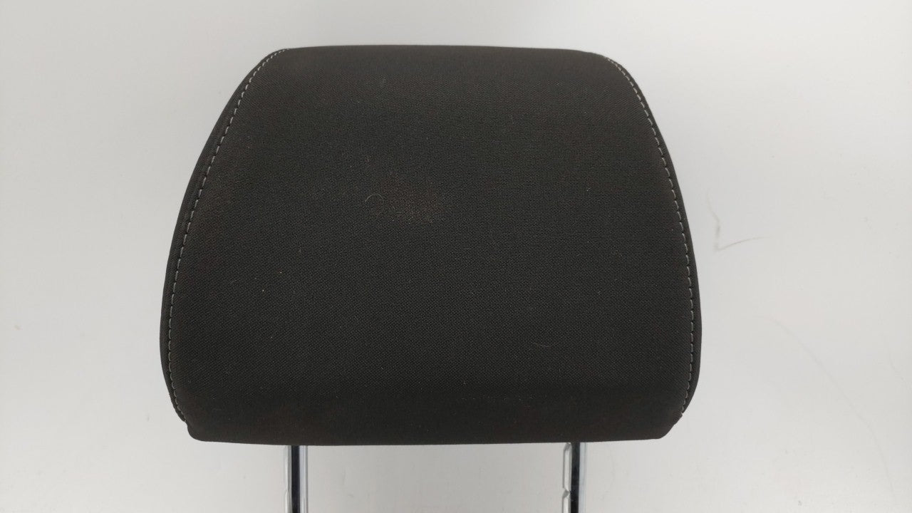 2015-2018 Ford Focus Headrest Head Rest Front Driver Passenger Seat Fits Fits 2015 2016 2017 2018 OEM Used Auto Parts - Oemu