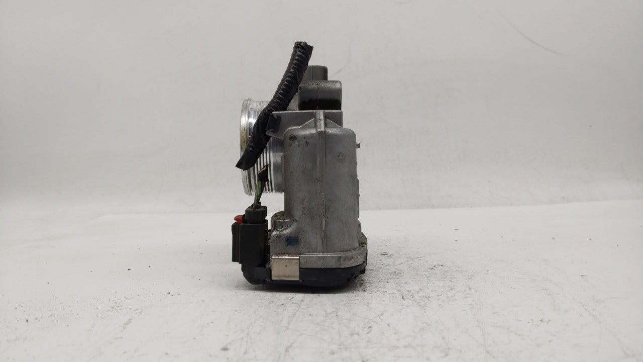 2014-2018 Ford Focus Throttle Body P/N:DS7E-9F991-BB Fits Fits 2014 2015 2016 2017 2018 2019 2020 2021 2022 OEM Used Auto Pa