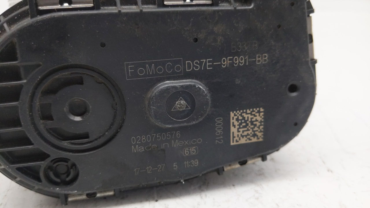 2014-2018 Ford Focus Throttle Body P/N:DS7E-9F991-BB Fits Fits 2014 2015 2016 2017 2018 2019 2020 2021 2022 OEM Used Auto Pa