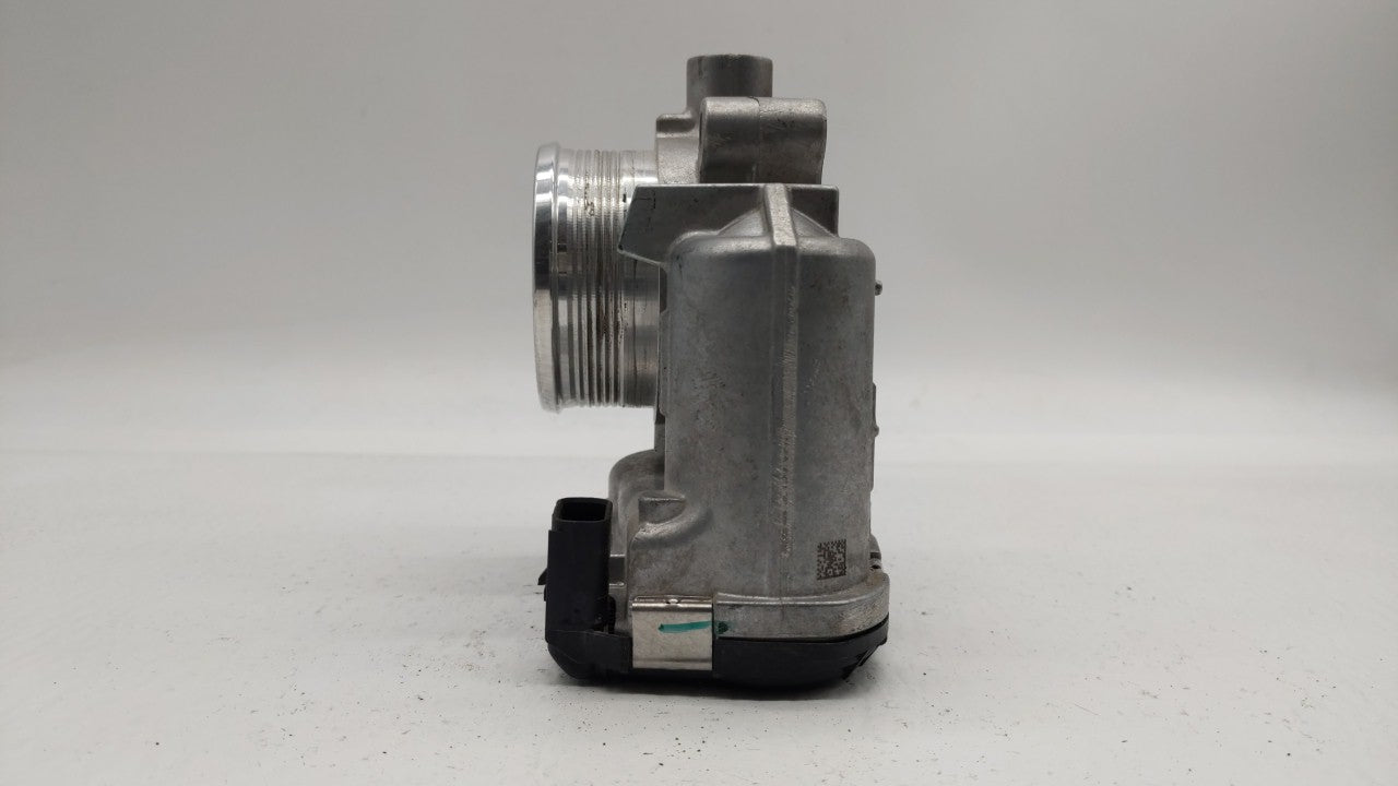 2014-2018 Ford Focus Throttle Body P/N:DS7E-9F991-BB Fits Fits 2014 2015 2016 2017 2018 2019 2020 2021 2022 OEM Used Auto Pa