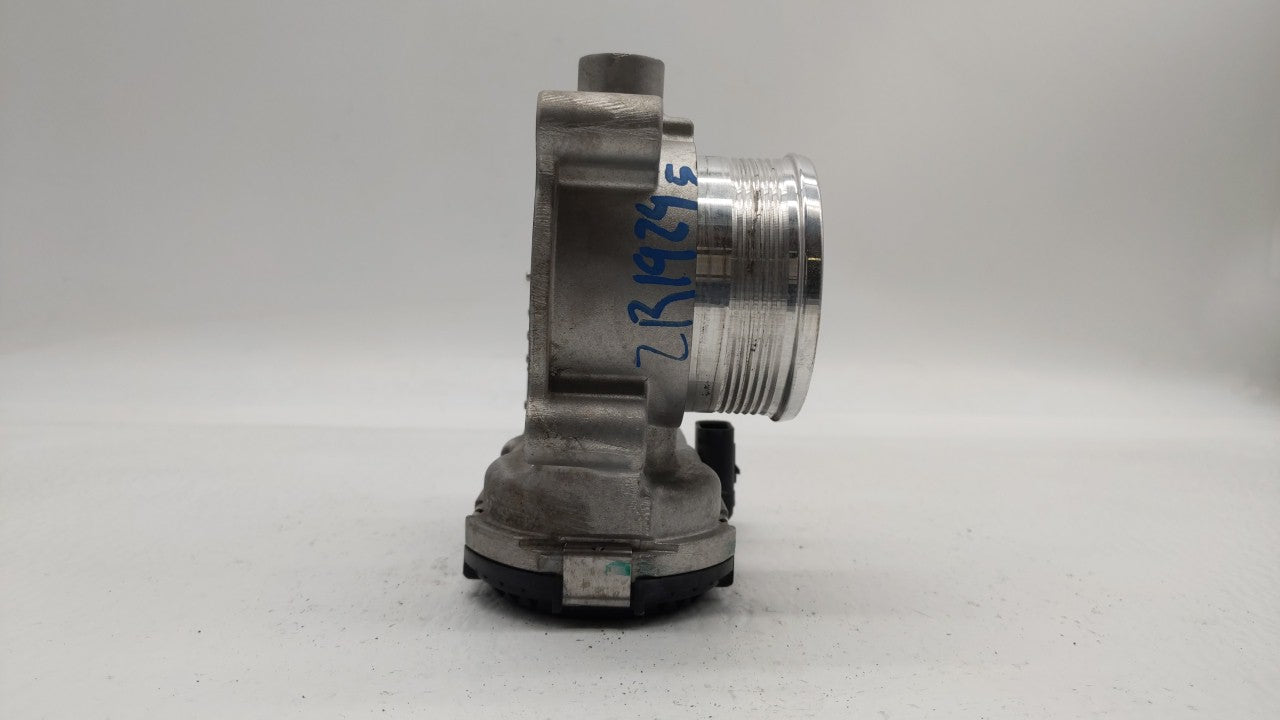 2014-2018 Ford Focus Throttle Body P/N:DS7E-9F991-BB Fits Fits 2014 2015 2016 2017 2018 2019 2020 2021 2022 OEM Used Auto Pa