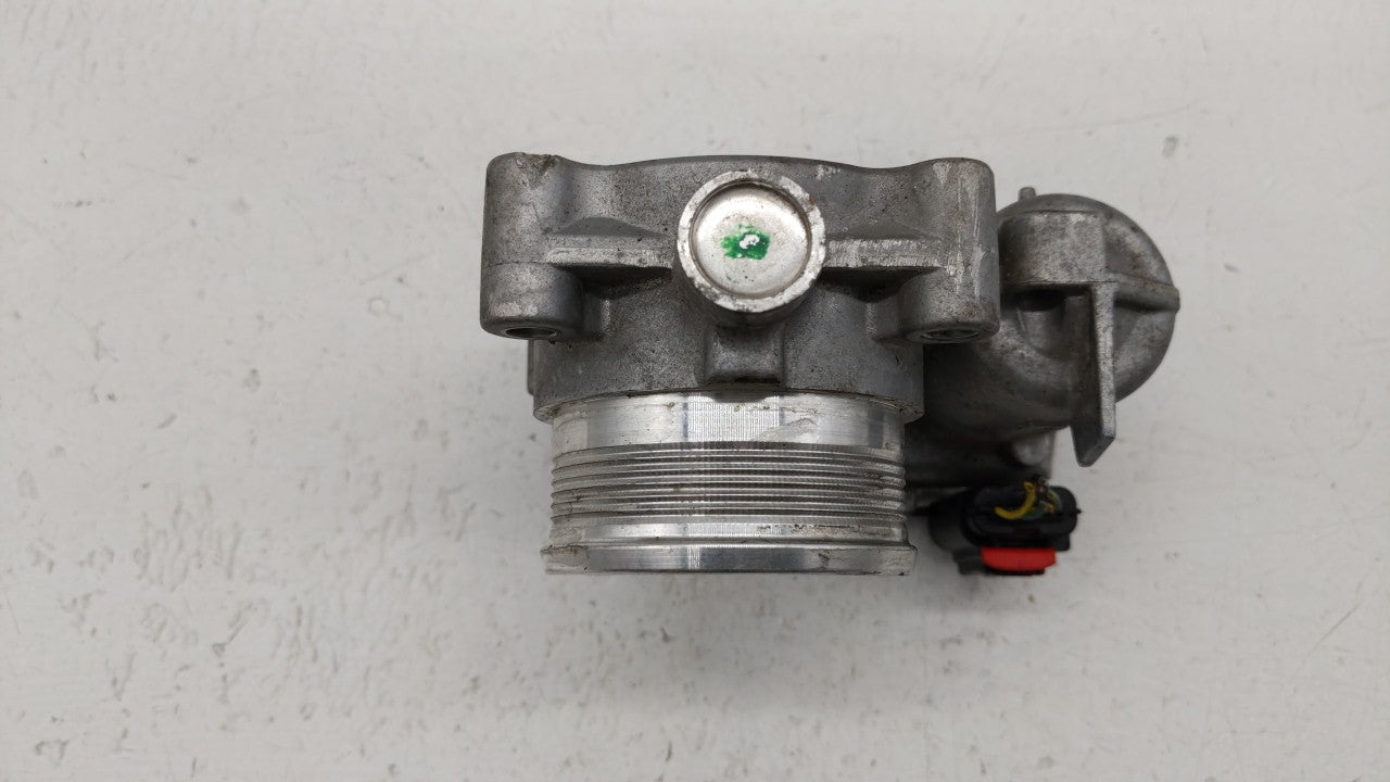 2014-2018 Ford Focus Throttle Body P/N:DS7E-9F991-BB Fits Fits 2014 2015 2016 2017 2018 2019 OEM Used Auto Parts - Oemusedau
