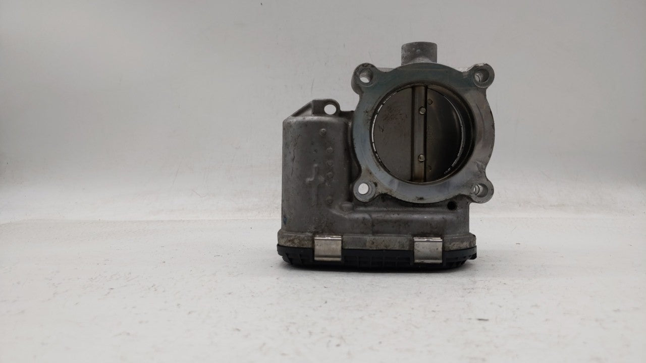 2014-2018 Ford Focus Throttle Body P/N:DS7E-9F991-BB Fits Fits 2014 2015 2016 2017 2018 2019 OEM Used Auto Parts - Oemusedau