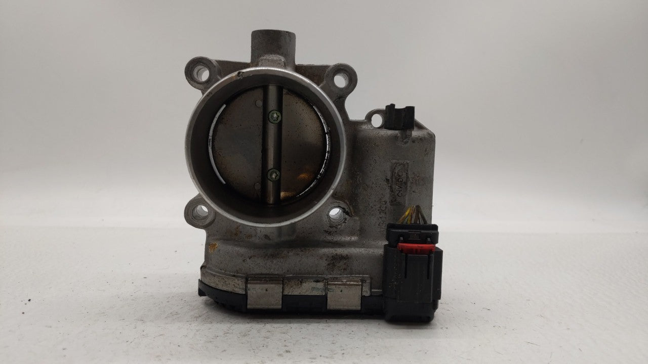 2014-2018 Ford Focus Throttle Body P/N:DS7E-9F991-BB Fits Fits 2014 2015 2016 2017 2018 2019 OEM Used Auto Parts - Oemusedau