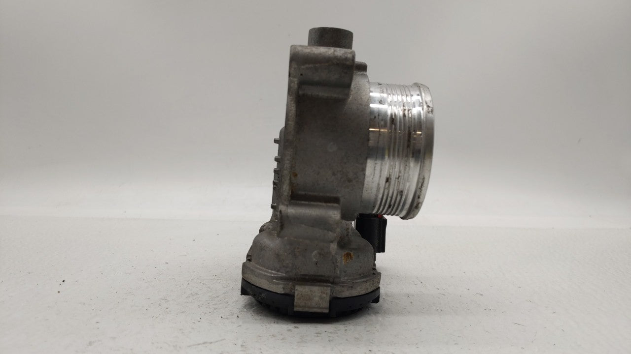 2014-2018 Ford Focus Throttle Body P/N:DS7E-9F991-BB Fits Fits 2014 2015 2016 2017 2018 2019 OEM Used Auto Parts - Oemusedau