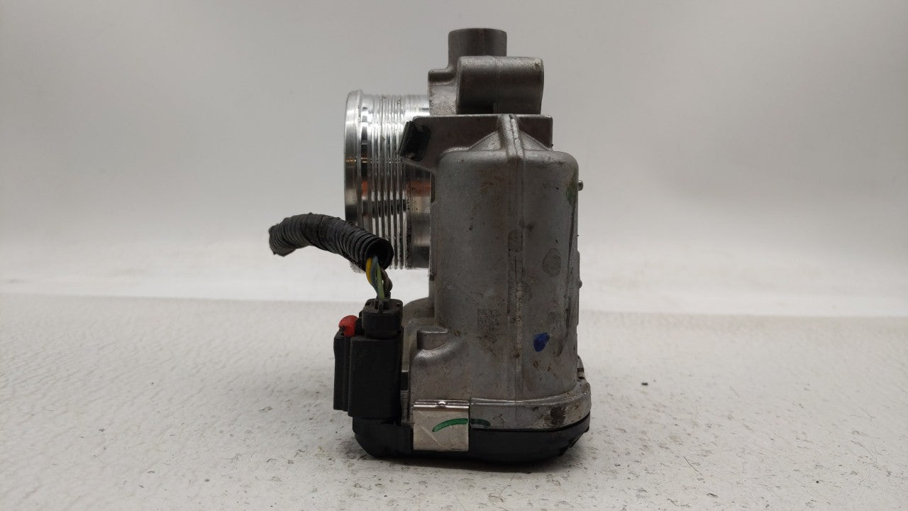 2014-2018 Ford Focus Throttle Body P/N:DS7E-9F991-BB Fits Fits 2014 2015 2016 2017 2018 2019 OEM Used Auto Parts - Oemusedau
