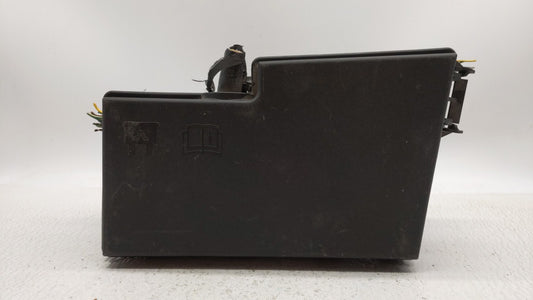 2017-2018 Ford Focus Fusebox Fuse Box Panel Relay Module P/N:GJ1T-14A07B-BA Fits Fits 2017 2018 OEM Used Auto Parts - Oemuse