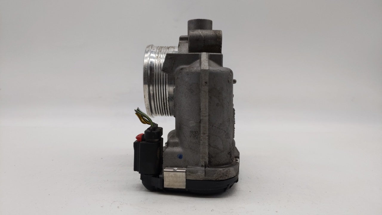 2014-2018 Ford Focus Throttle Body P/N:DS7E-9F991-BB Fits Fits 2014 2015 2016 2017 2018 2019 OEM Used Auto Parts - Oemusedau