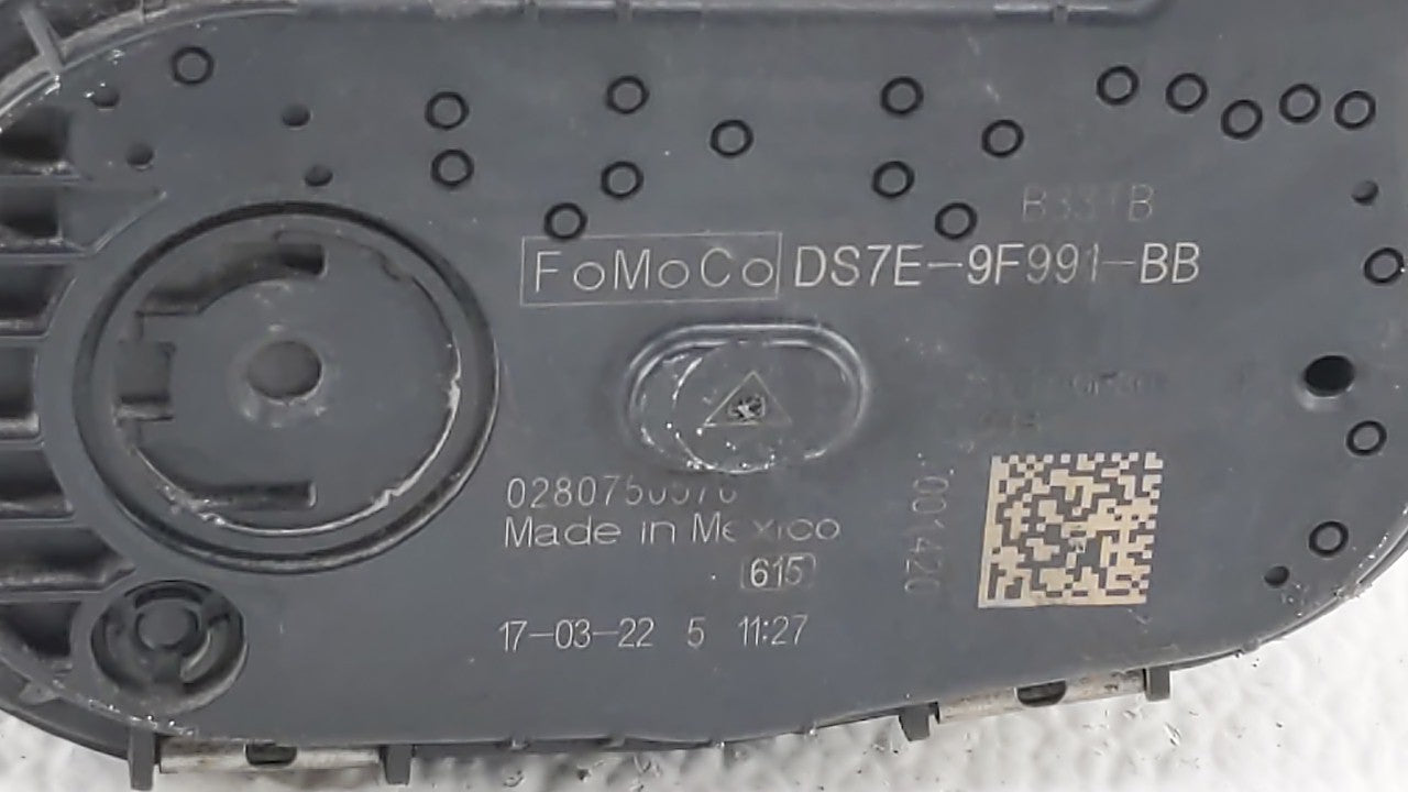 2014-2018 Ford Focus Throttle Body P/N:DS7E-9F991-BB Fits Fits 2014 2015 2016 2017 2018 2019 OEM Used Auto Parts - Oemusedau