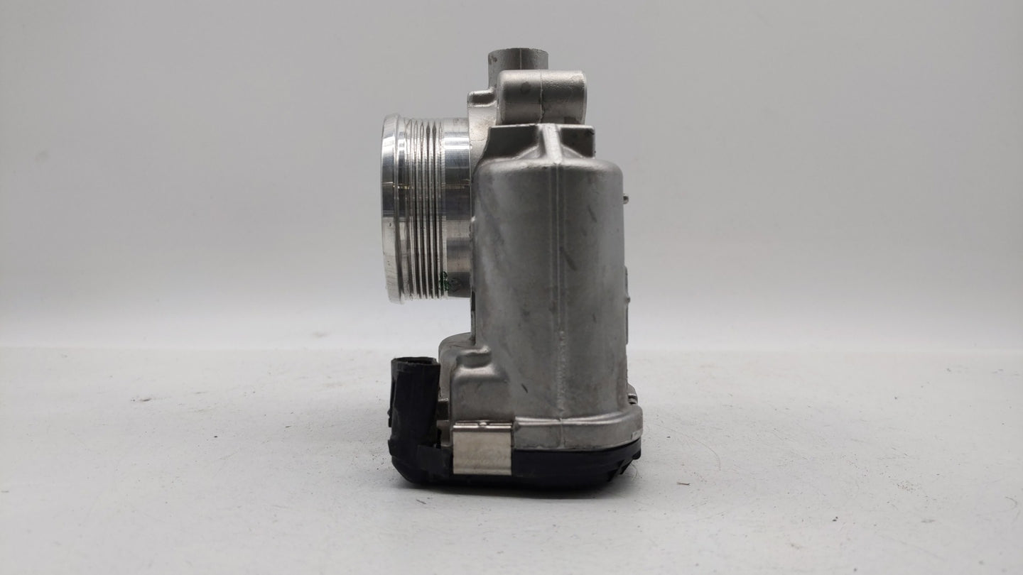 2014-2018 Ford Focus Throttle Body P/N:DS7E-9F991-BB Fits Fits 2014 2015 2016 2017 2018 2019 OEM Used Auto Parts - Oemusedau