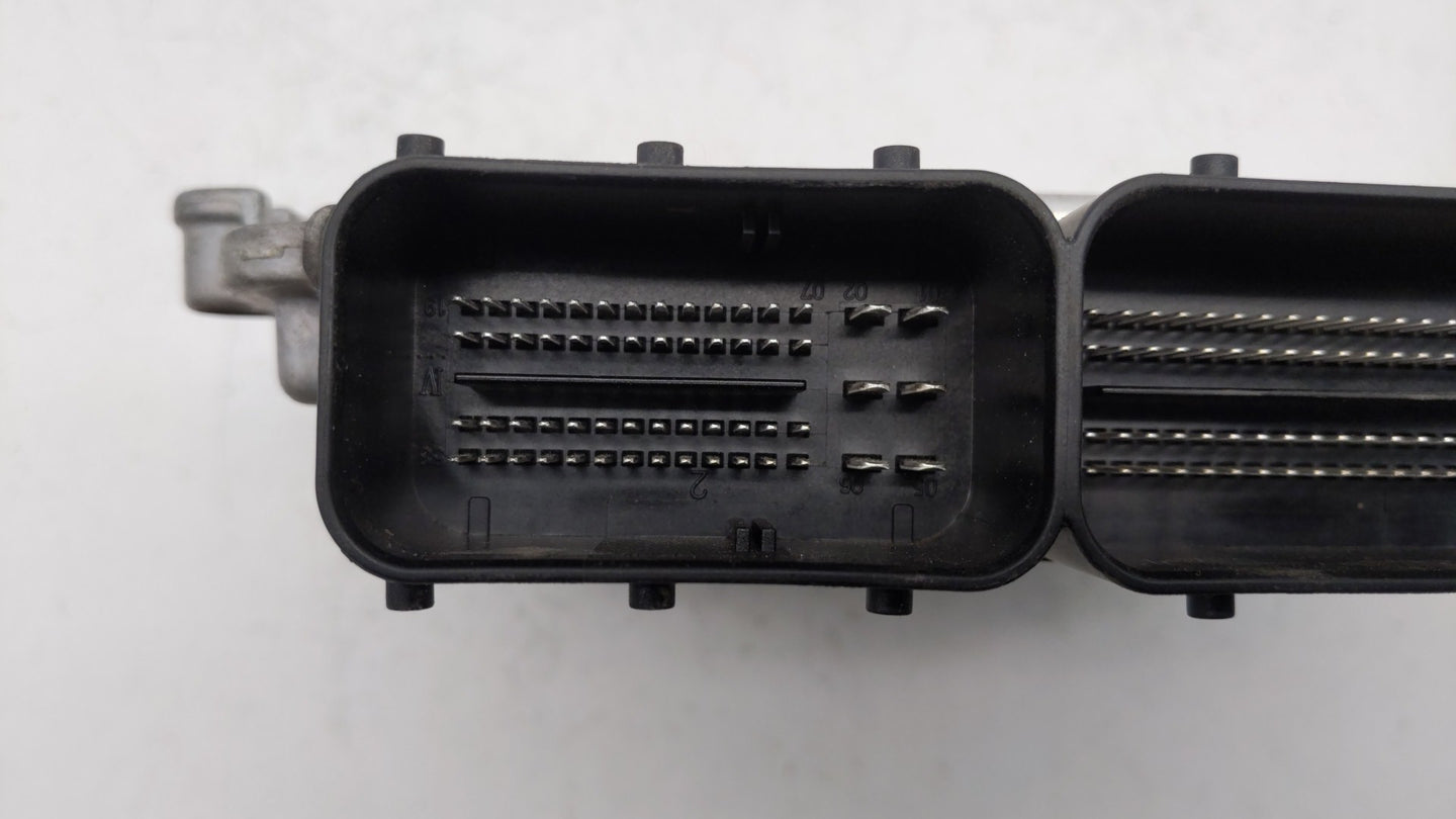 2013-2018 Ford Focus PCM Engine Control Computer ECU ECM PCU OEM P/N:DM5A-12A650-CA EMA-12A650-VA Fits OEM Used Auto Parts -