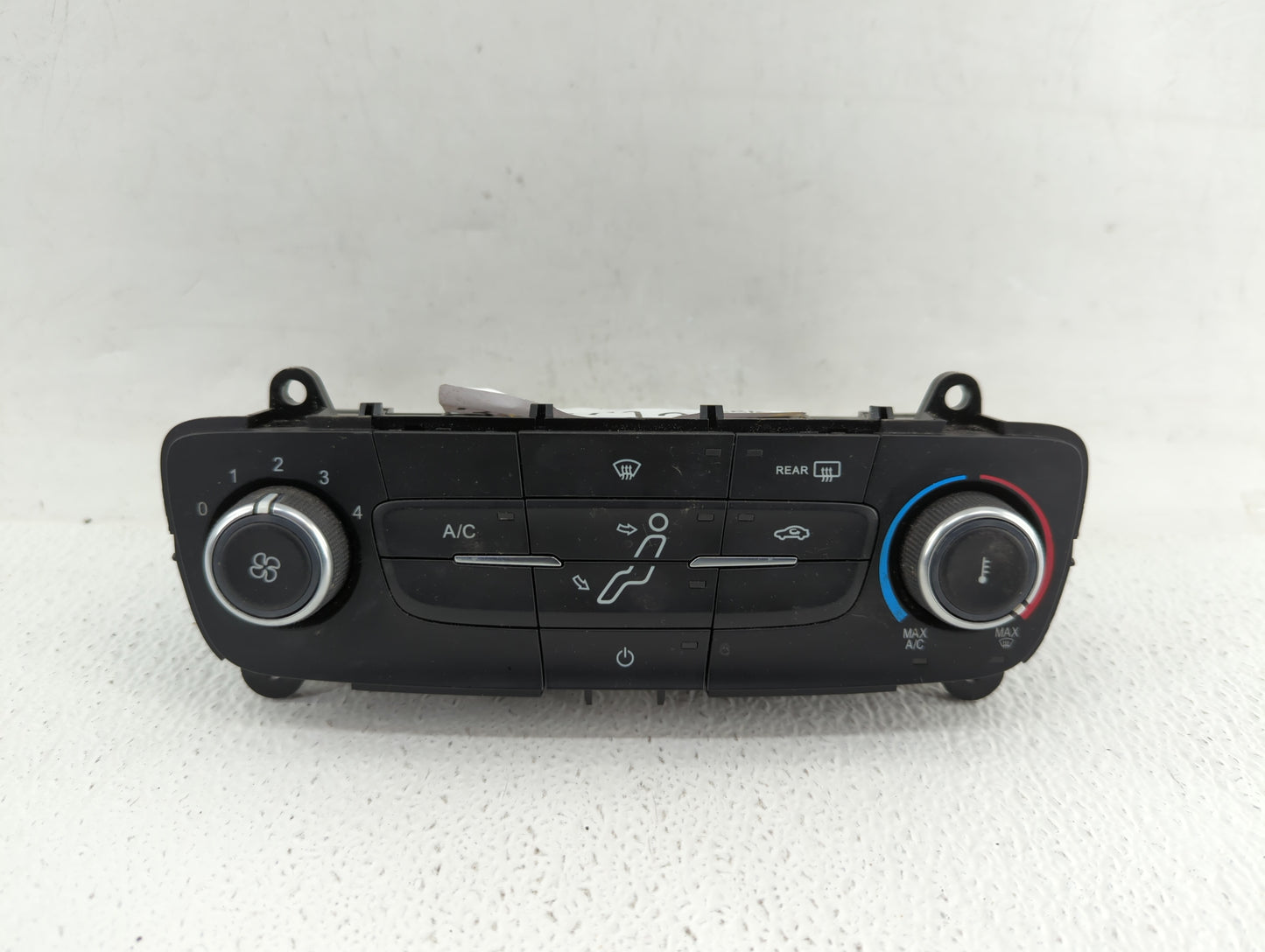 2015-2018 Ford Focus Climate Control Module Temperature AC/Heater Replacement P/N:F1ET-19980-LJ F1ET-19980-JF Fits OEM Used 