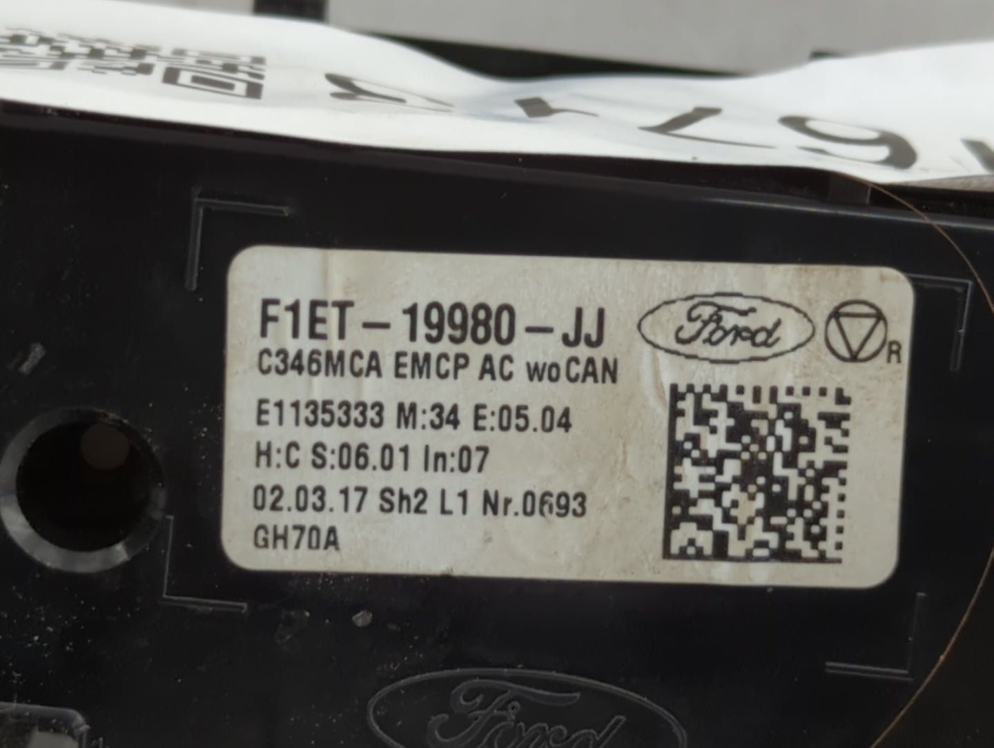2015-2018 Ford Focus Climate Control Module Temperature AC/Heater Replacement P/N:F1ET-19980-LJ F1ET-19980-JF Fits OEM Used 