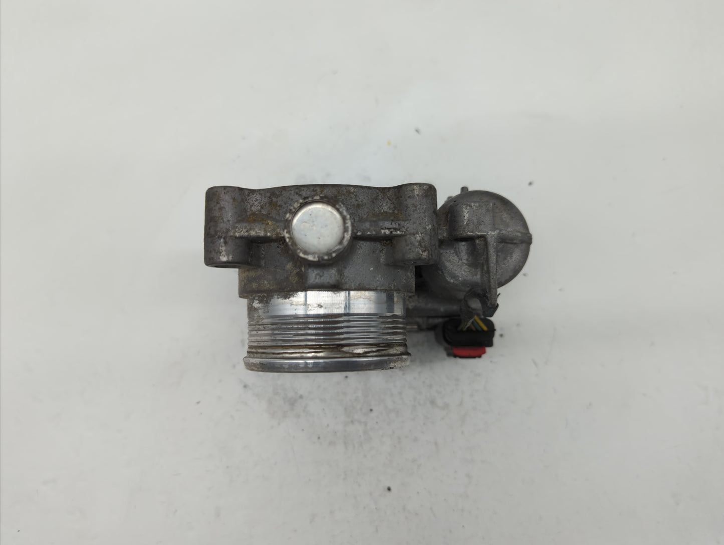 2014-2018 Ford Focus Throttle Body P/N:DS7E-9F991-BB Fits Fits 2014 2015 2016 2017 2018 2019 OEM Used Auto Parts - Oemusedau