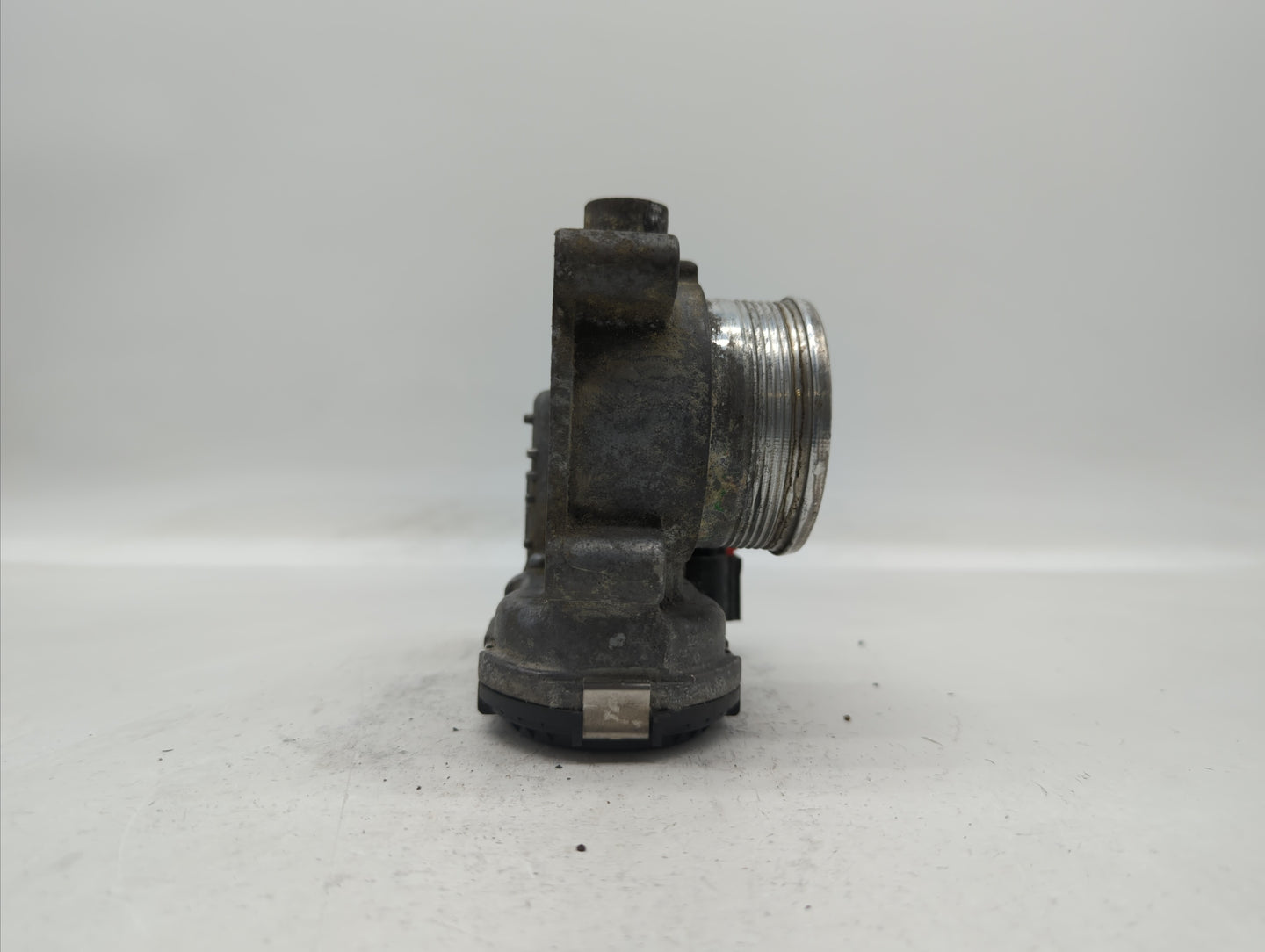 2014-2018 Ford Focus Throttle Body P/N:DS7E-9F991-BB Fits Fits 2014 2015 2016 2017 2018 2019 OEM Used Auto Parts - Oemusedau