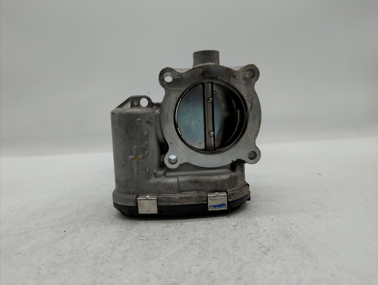 2014-2018 Ford Focus Throttle Body P/N:DS7E-9F991-BB Fits Fits 2014 2015 2016 2017 2018 2019 OEM Used Auto Parts - Oemusedau
