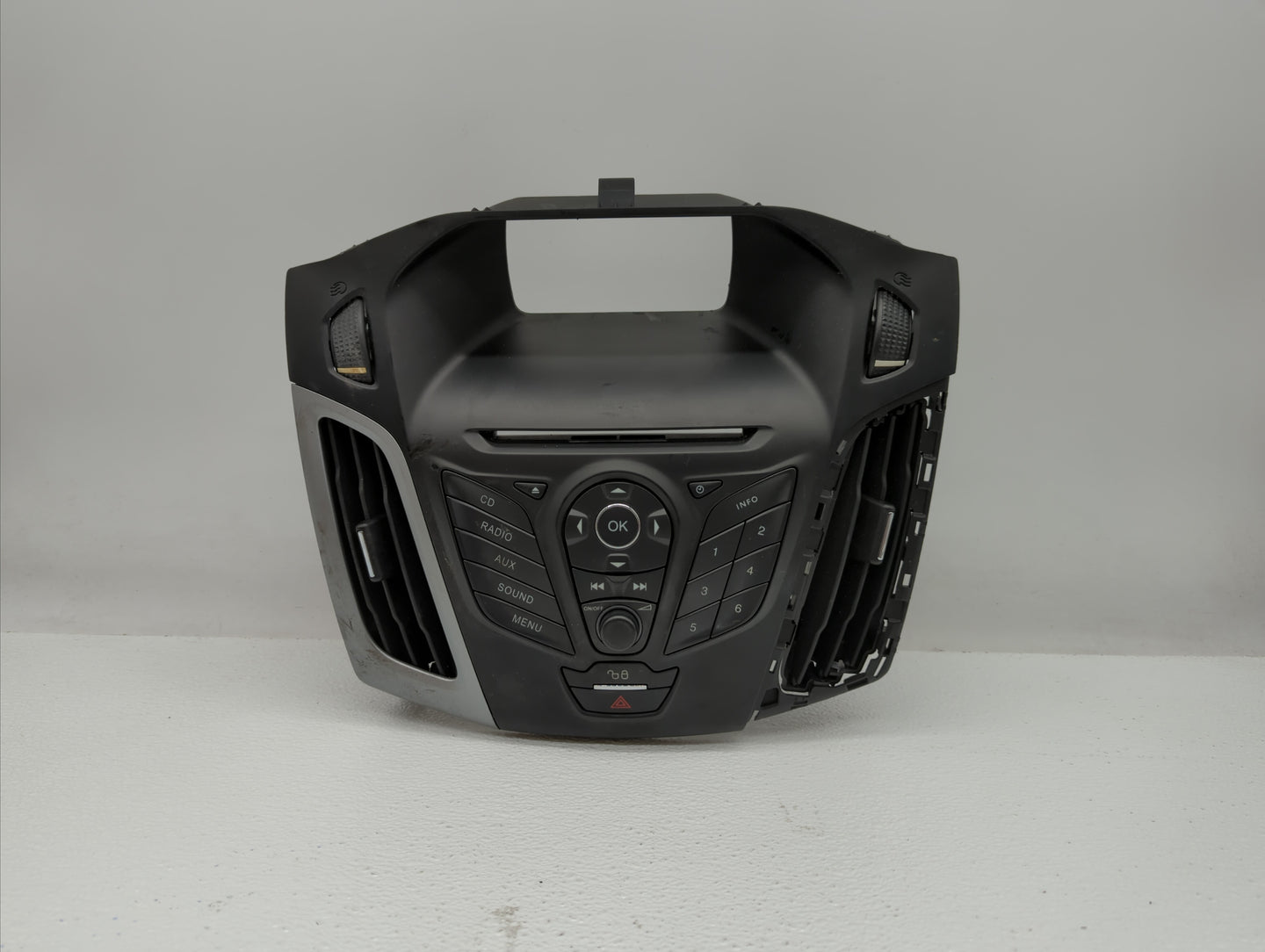2012-2018 Ford Focus Radio Control Panel - Oemusedautoparts1.com