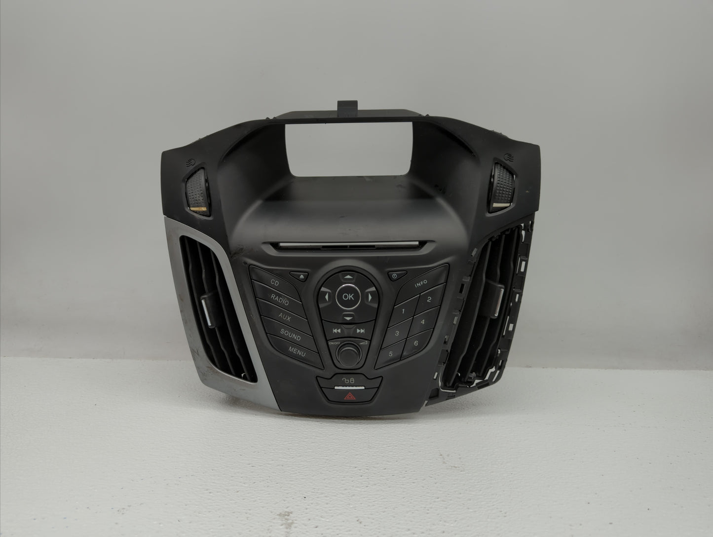 2012-2018 Ford Focus Radio Control Panel - Oemusedautoparts1.com