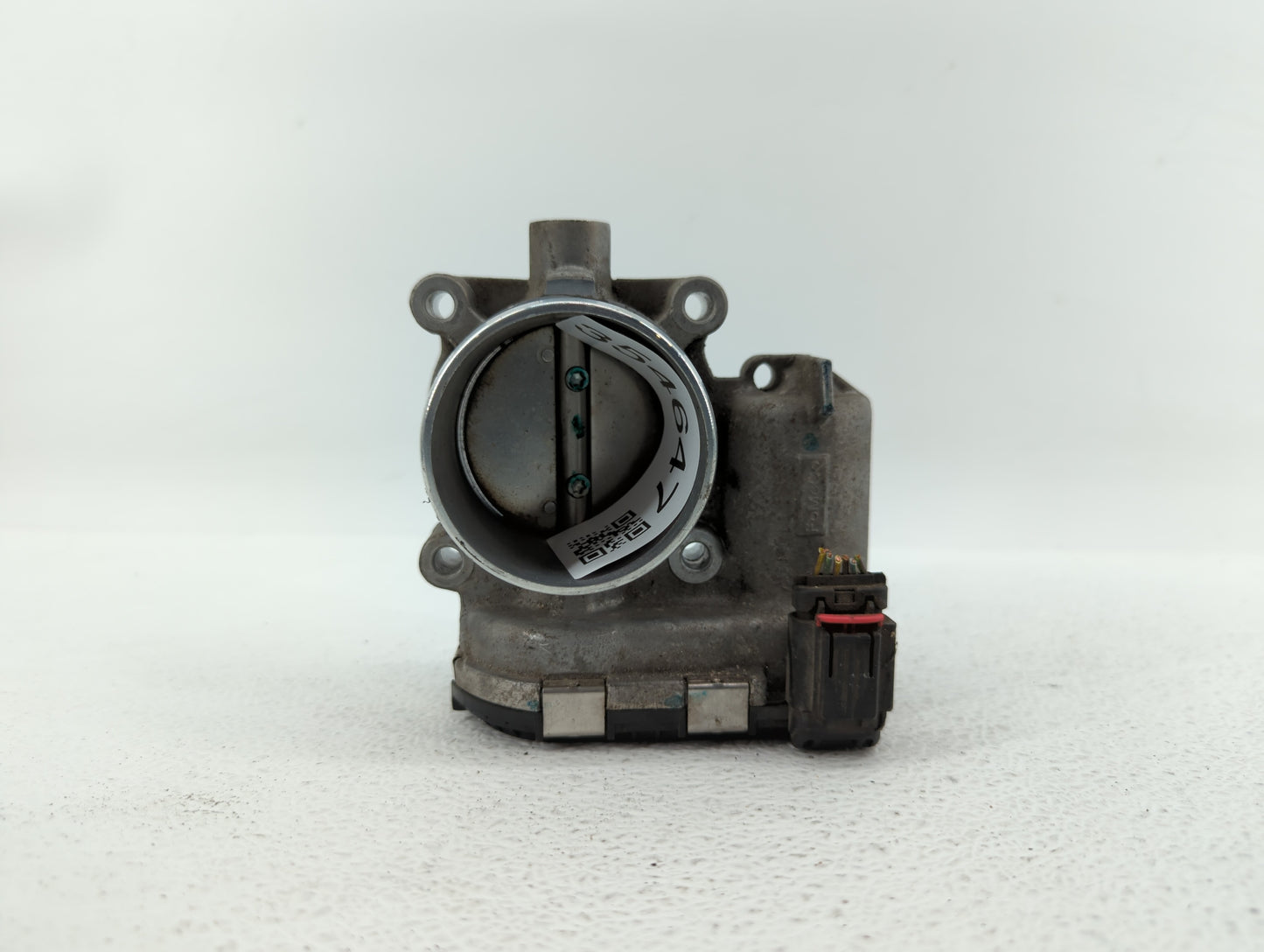 2014-2018 Ford Focus Throttle Body P/N:DS7E-9F991-BB Fits Fits 2014 2015 2016 2017 2018 2019 OEM Used Auto Parts - Oemusedau