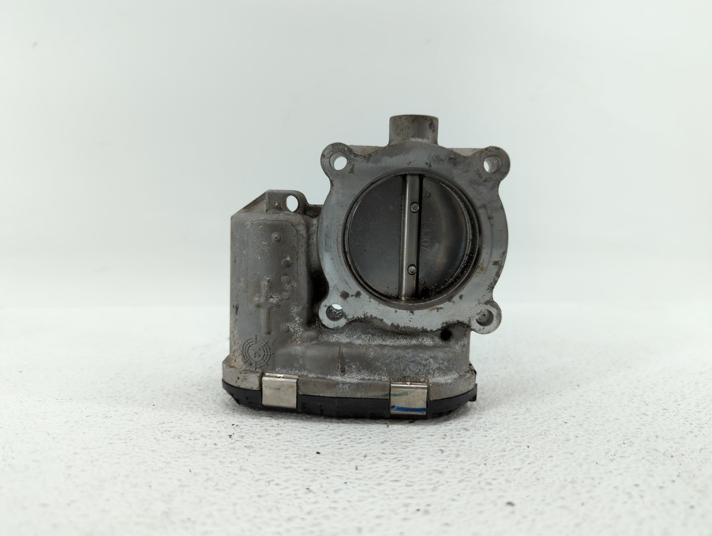 2014-2018 Ford Focus Throttle Body P/N:DS7E-9F991-BB Fits Fits 2014 2015 2016 2017 2018 2019 OEM Used Auto Parts - Oemusedau