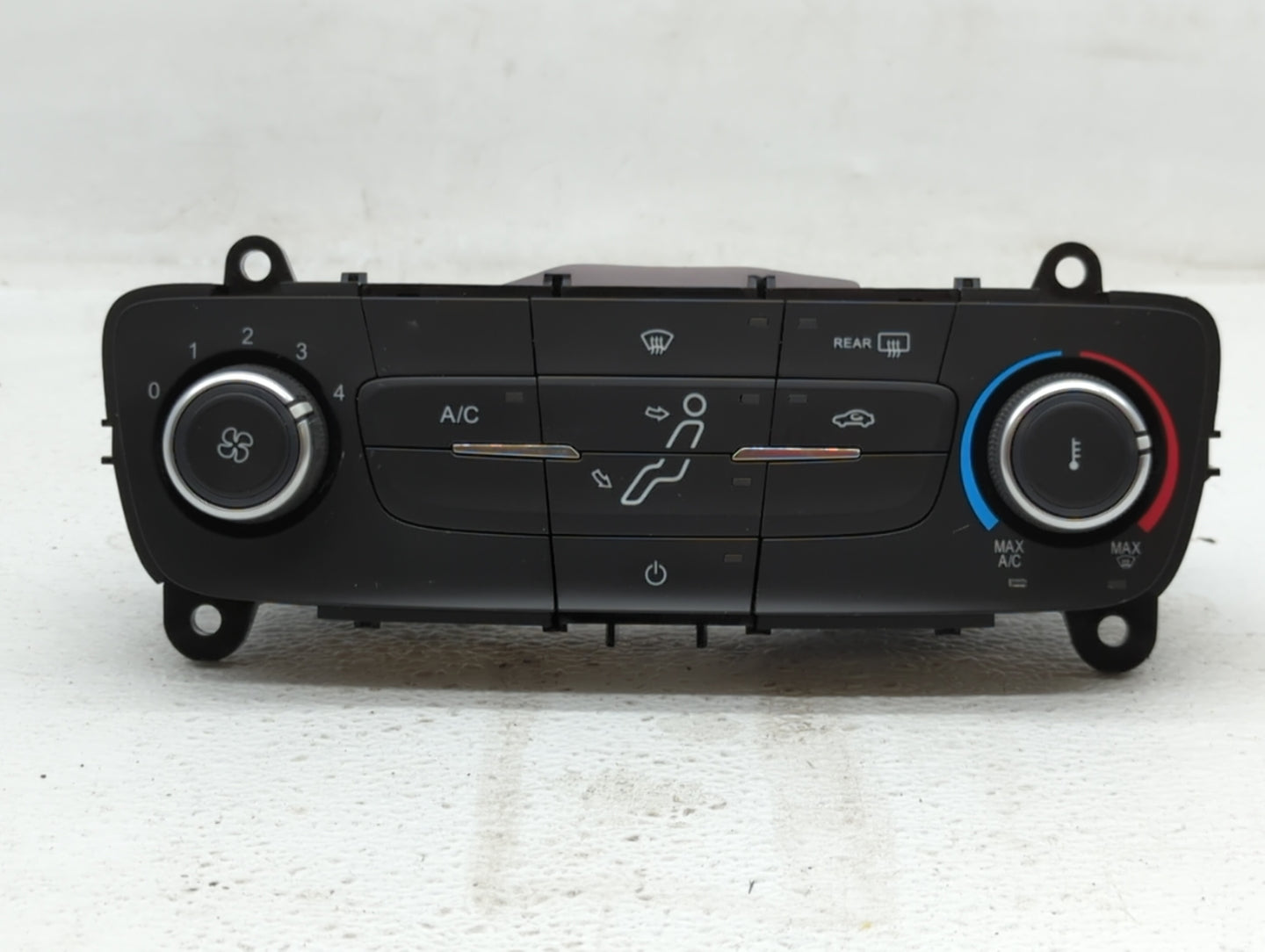 2015-2018 Ford Focus Climate Control Module Temperature AC/Heater Replacement P/N:F1ET-18K811-KD F1ET-18549 Fits OEM Used Au