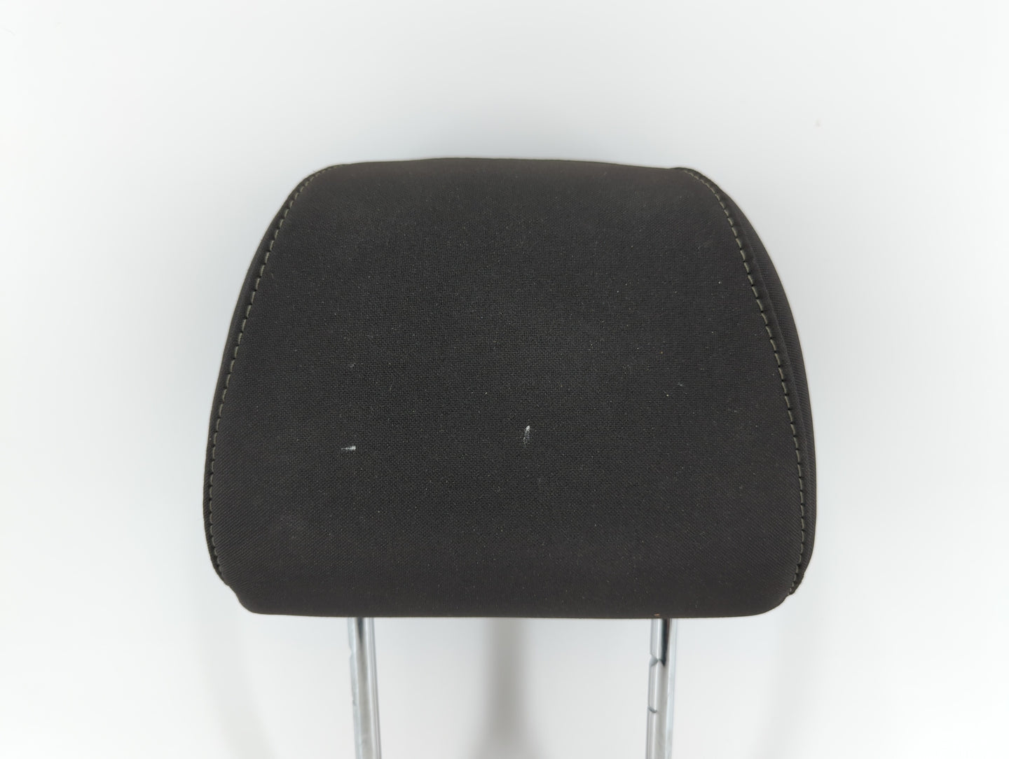 2015-2018 Ford Focus Headrest Head Rest Front Driver Passenger Seat Fits Fits 2015 2016 2017 2018 OEM Used Auto Parts - Oemu