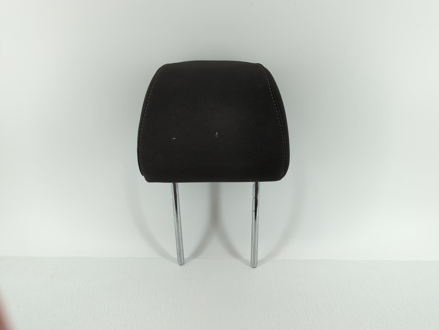 2015-2018 Ford Focus Headrest Head Rest Front Driver Passenger Seat Fits Fits 2015 2016 2017 2018 OEM Used Auto Parts - Oemu