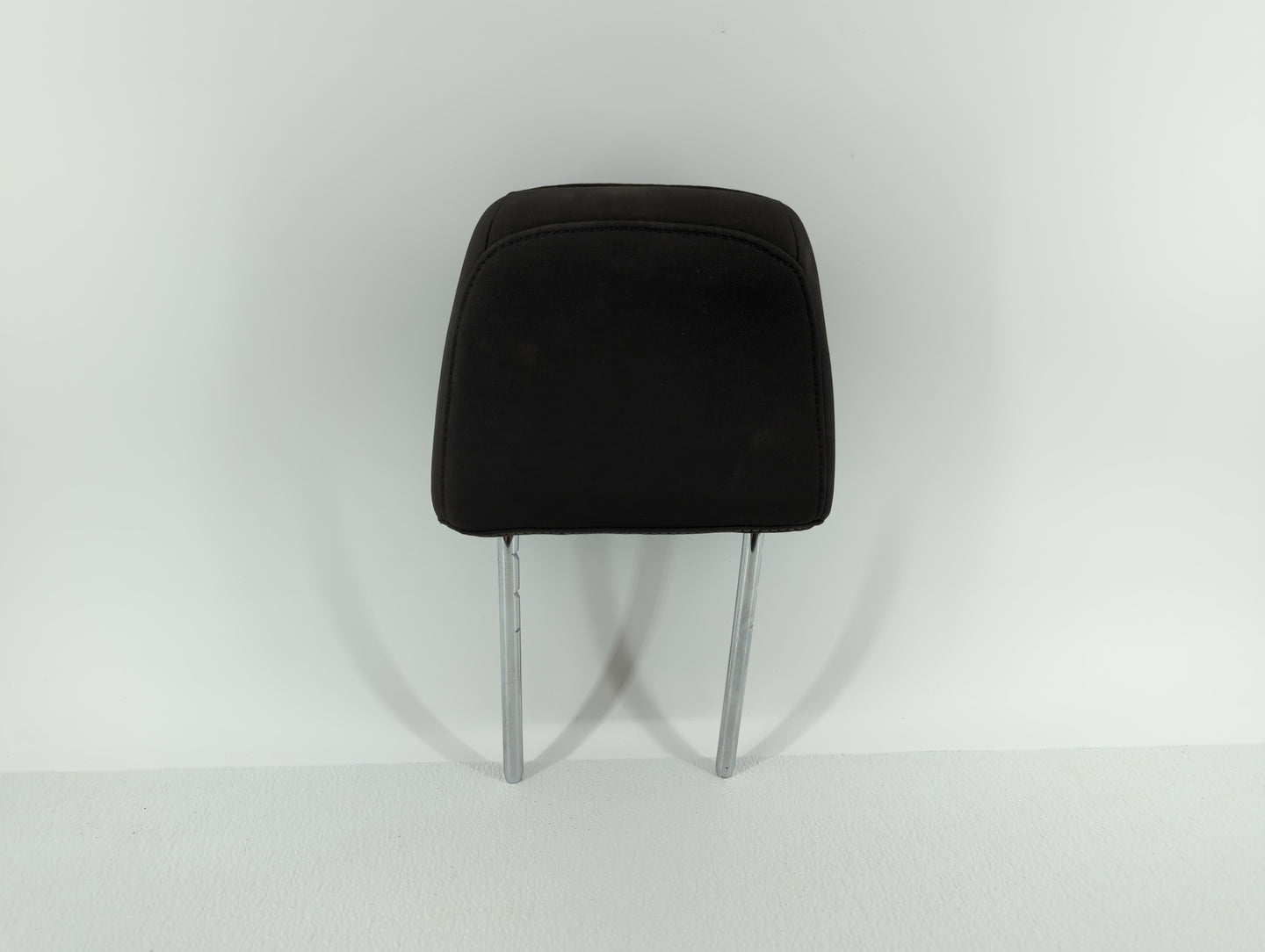 2015-2018 Ford Focus Headrest Head Rest Front Driver Passenger Seat Fits Fits 2015 2016 2017 2018 OEM Used Auto Parts - Oemu