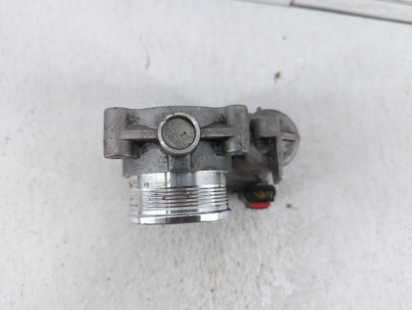 2014-2018 Ford Focus Throttle Body P/N:DS7E-9F991-BB Fits Fits 2014 2015 2016 2017 2018 2019 OEM Used Auto Parts - Oemusedau