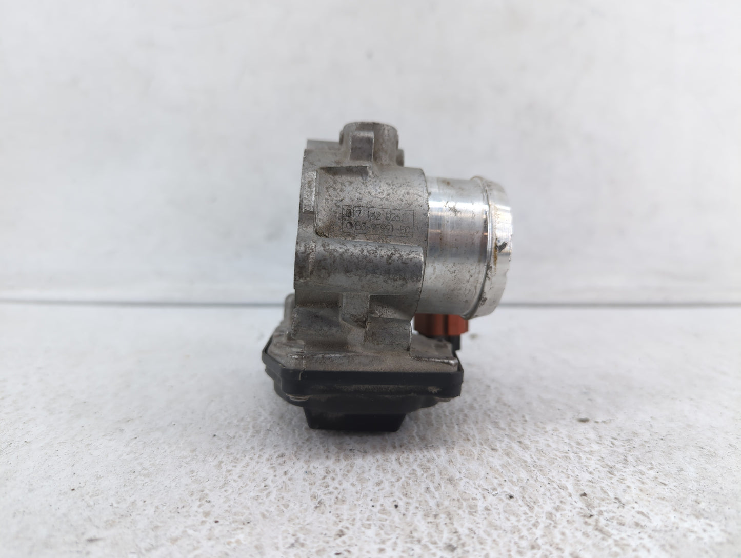 2015-2018 Ford Focus Throttle Body P/N:CM5G-9F991-FC CM5G-9F991-GA Fits Fits 2014 2015 2016 2017 2018 OEM Used Auto Parts - 