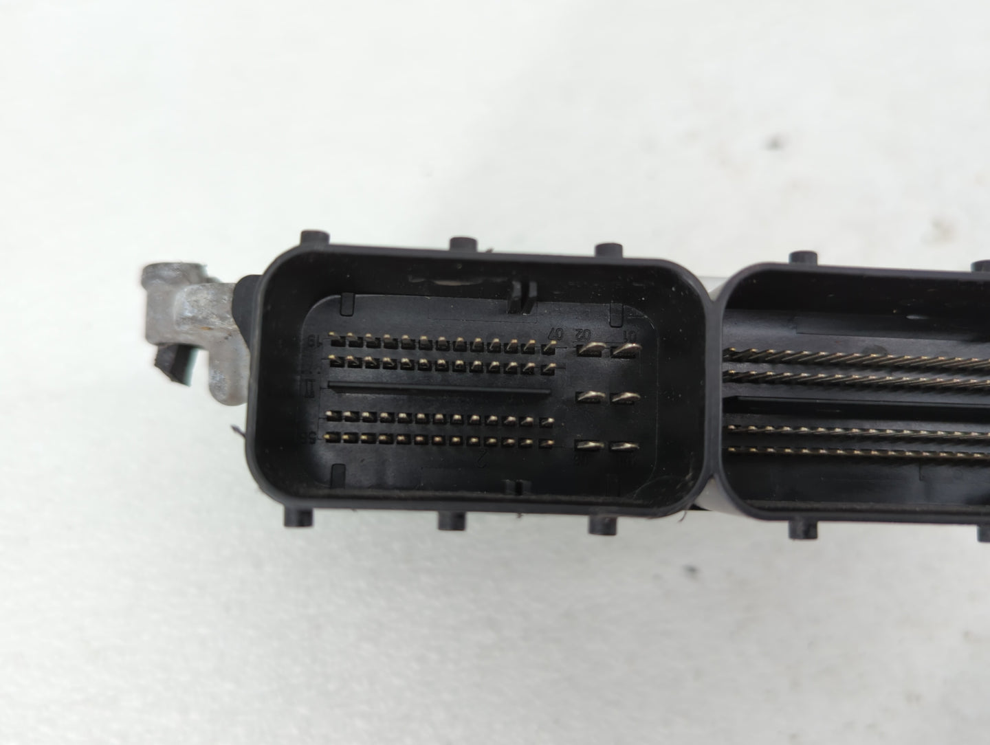 2013-2018 Ford Focus PCM Engine Control Computer ECU ECM PCU OEM P/N:FM5A-12A650-ADB EM5A-12A650-ACB Fits OEM Used Auto Part