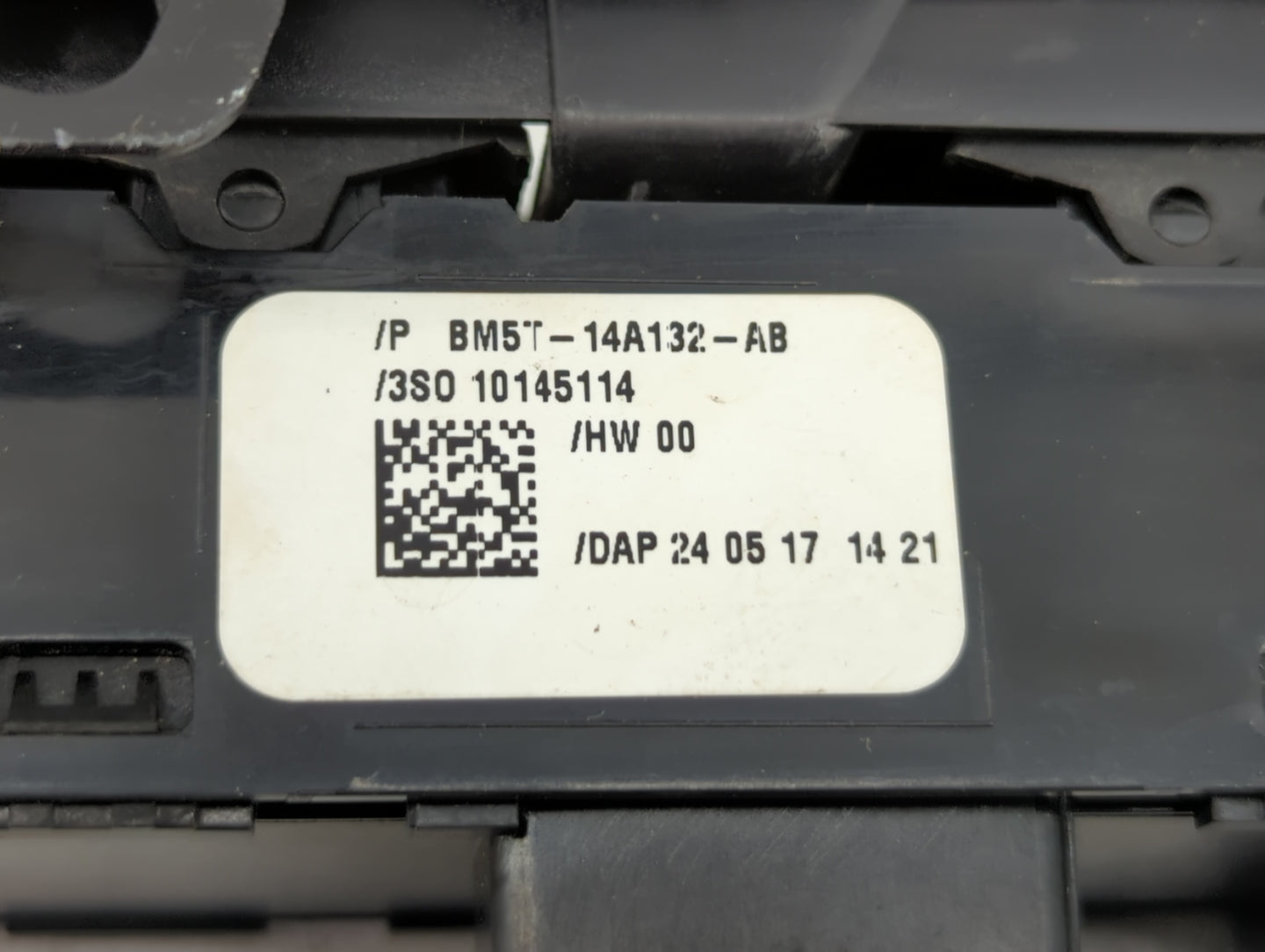 2012-2018 Ford Focus Master Power Window Switch Replacement Driver Side Left P/N:F1ET-14A132-AC BM5T-14A132-AB Fits OEM Used