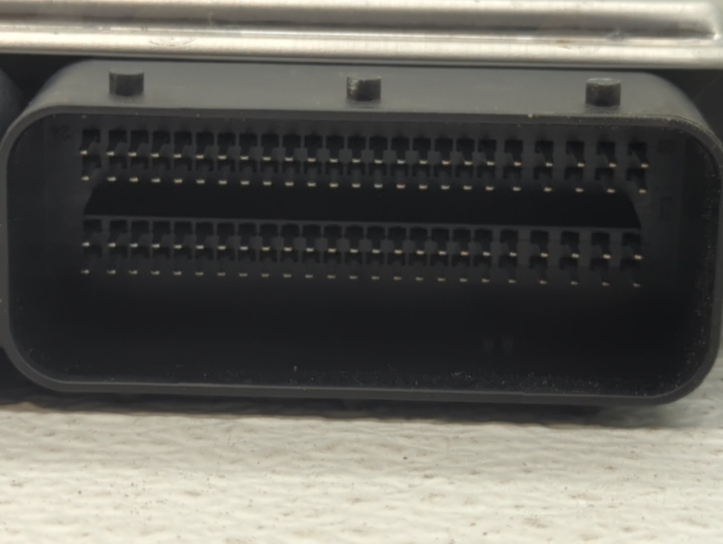 2013-2018 Ford Focus PCM Engine Control Computer ECU ECM PCU OEM P/N:FM5A-12A650-ADB EM5A-12A650-ACB Fits OEM Used Auto Part