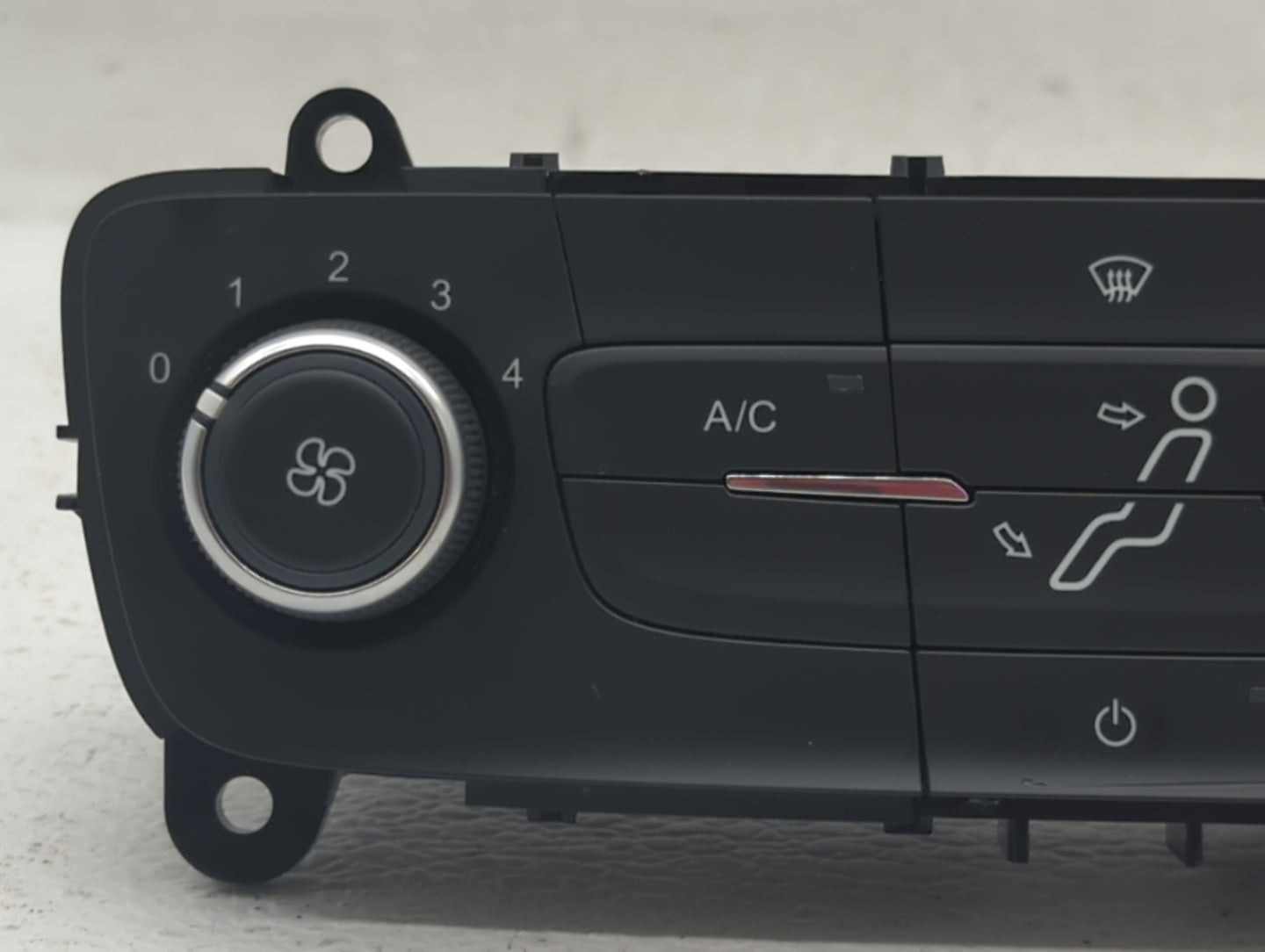 2015-2018 Ford Focus Climate Control Module Temperature AC/Heater Replacement P/N:F1ET-19980-JG F1ET-19980-JJ Fits OEM Used 