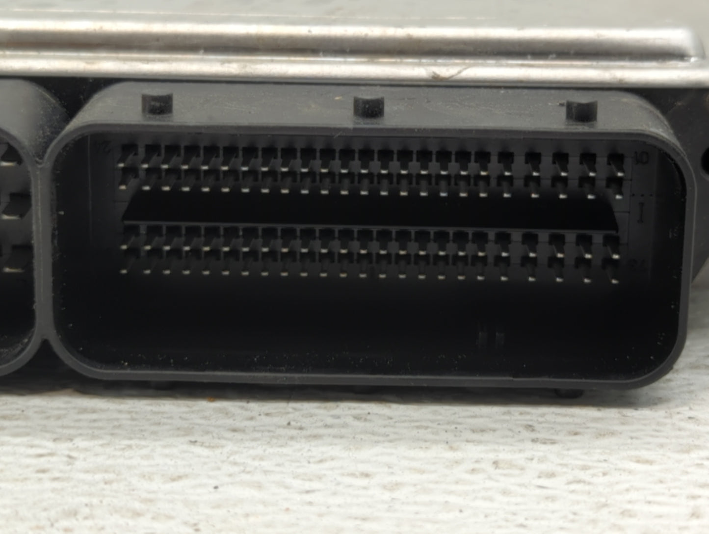2013-2018 Ford Focus PCM Engine Control Computer ECU ECM PCU OEM P/N:FM5A-12A650-ADB EM5A-12A650-ACB Fits OEM Used Auto Part