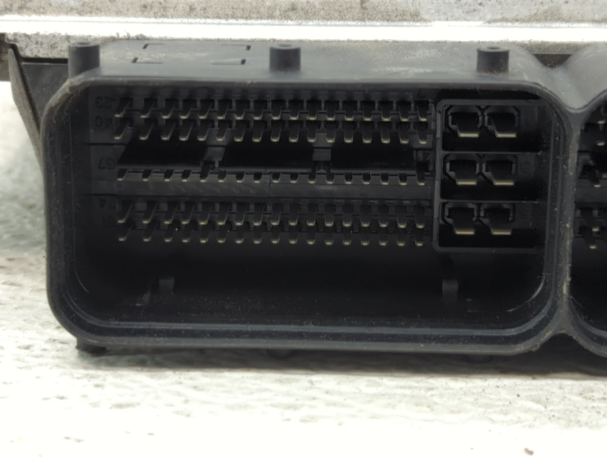 2013-2018 Ford Focus PCM Engine Control Computer ECU ECM PCU OEM P/N:39112-2GGJ0 39102-2GGJ0 Fits 2013 2014 2015 2016 2017 2