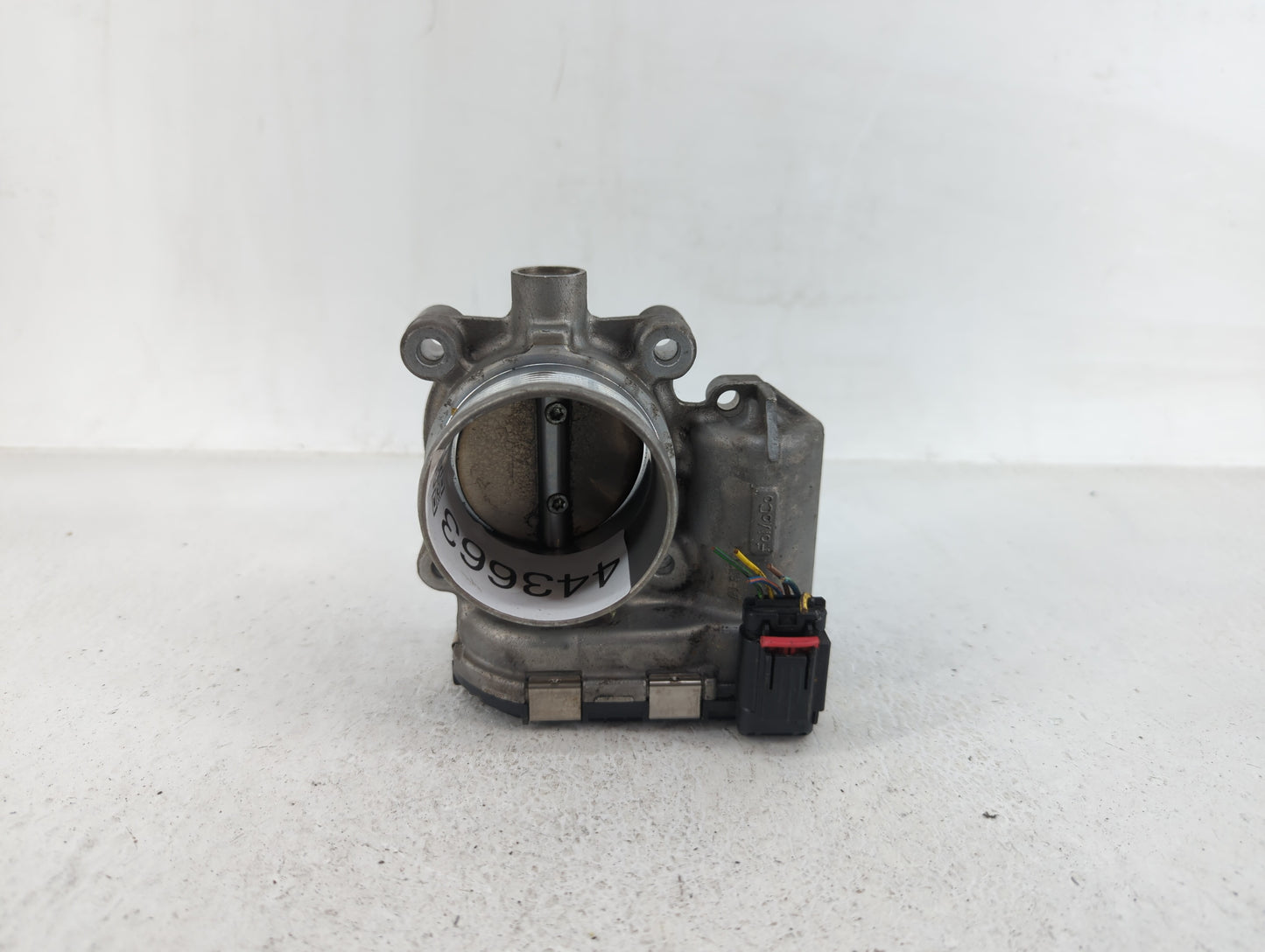 2014-2018 Ford Focus Throttle Body P/N:DS7E-9F991-BD DS7E-9F991-BB Fits Fits 2014 2015 2016 2017 2018 2019 2020 2021 2022 OE