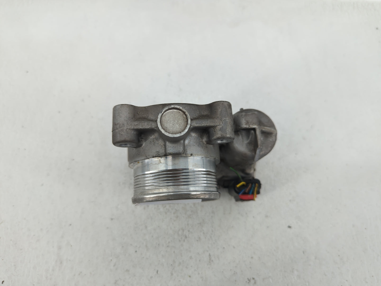 2014-2018 Ford Focus Throttle Body P/N:DS7E-9F991-BD DS7E-9F991-BB Fits Fits 2014 2015 2016 2017 2018 2019 2020 2021 2022 OE