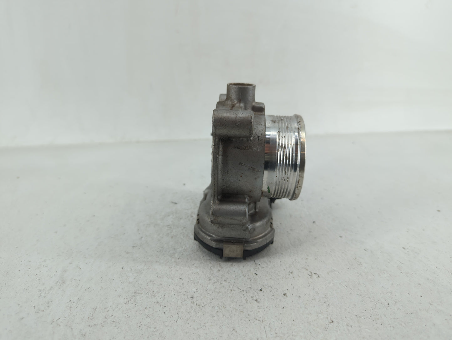 2014-2018 Ford Focus Throttle Body P/N:DS7E-9F991-BD DS7E-9F991-BB Fits Fits 2014 2015 2016 2017 2018 2019 2020 2021 2022 OE