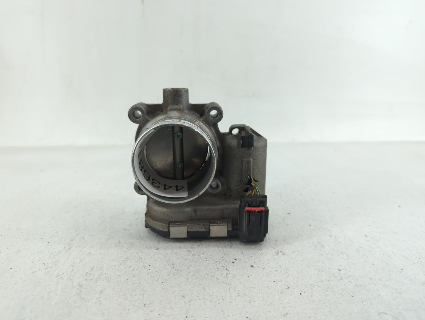 2014-2018 Ford Focus Throttle Body P/N:DS7E-9F991-BD DS7E-9F991-BB Fits Fits 2014 2015 2016 2017 2018 2019 2020 2021 2022 OE