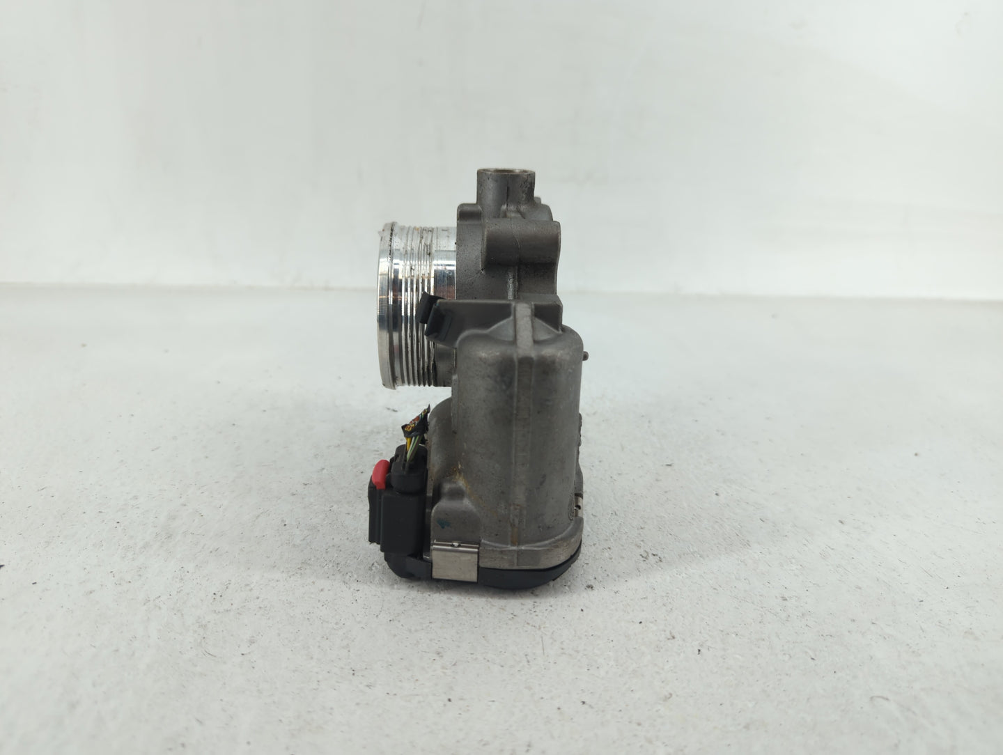 2014-2018 Ford Focus Throttle Body P/N:DS7E-9F991-BD DS7E-9F991-BB Fits Fits 2014 2015 2016 2017 2018 2019 2020 2021 2022 OE