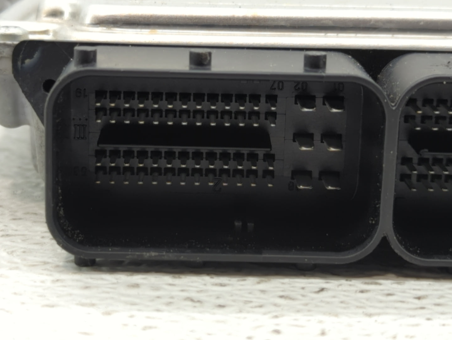 2013-2018 Ford Focus PCM Engine Control Computer ECU ECM PCU OEM P/N:FM5A-12A650-ADB EM5A-12A650-ACB Fits OEM Used Auto Part