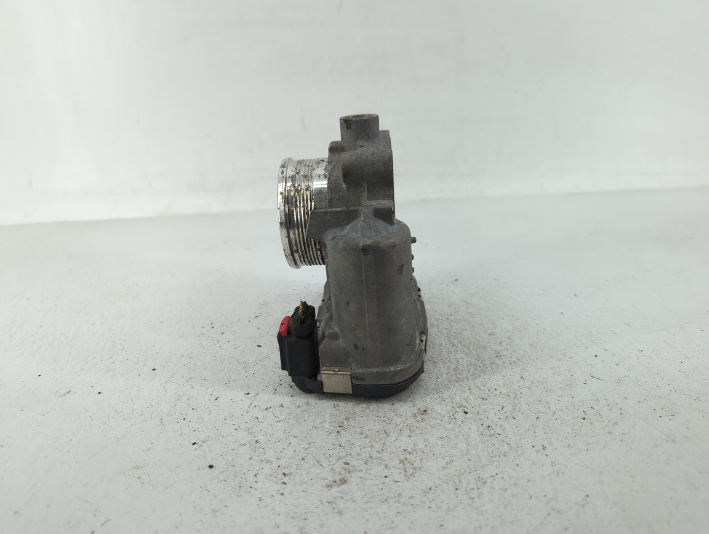 2014-2018 Ford Focus Throttle Body P/N:DS7E-9F991-BD DS7E-9F991-BB Fits Fits 2014 2015 2016 2017 2018 2019 2020 2021 2022 OE