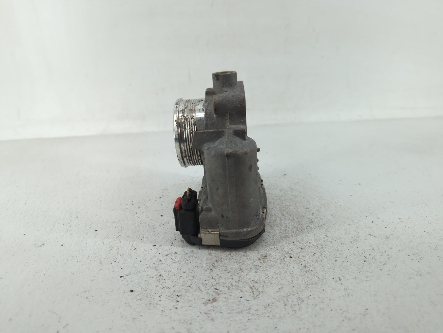 2014-2018 Ford Focus Throttle Body P/N:DS7E-9F991-BD DS7E-9F991-BB Fits Fits 2014 2015 2016 2017 2018 2019 2020 2021 2022 OE