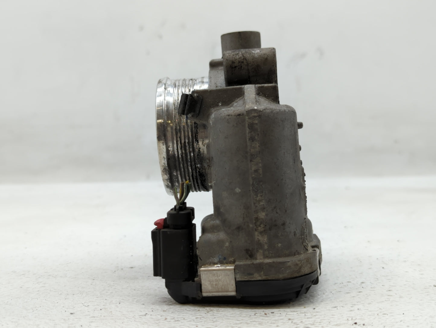 2014-2018 Ford Focus Throttle Body P/N:DS7E-9F991-BD DS7E-9F991-BB Fits Fits 2014 2015 2016 2017 2018 2019 2020 2021 2022 OE