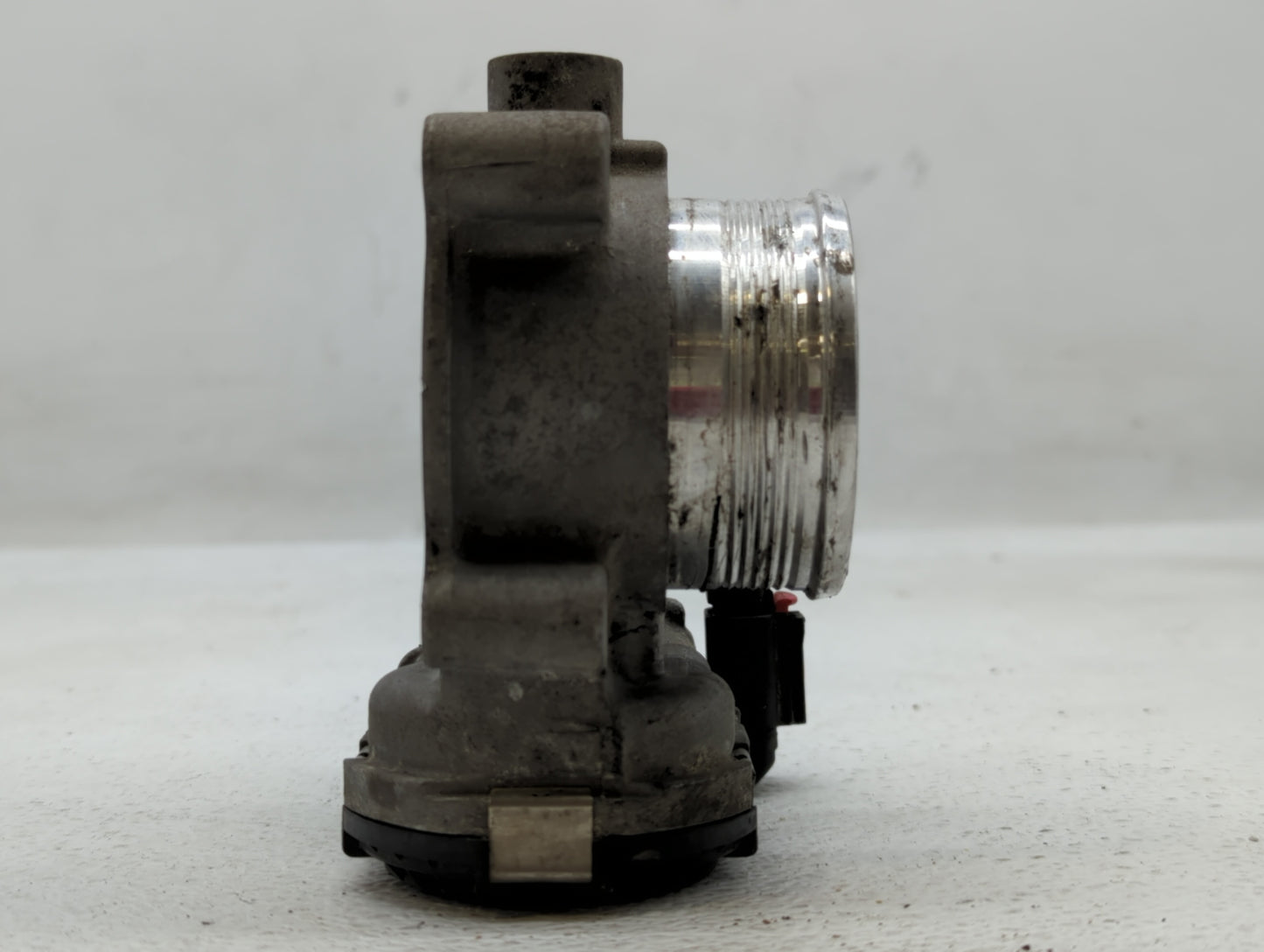 2014-2018 Ford Focus Throttle Body P/N:DS7E-9F991-BD DS7E-9F991-BB Fits Fits 2014 2015 2016 2017 2018 2019 2020 2021 2022 OE