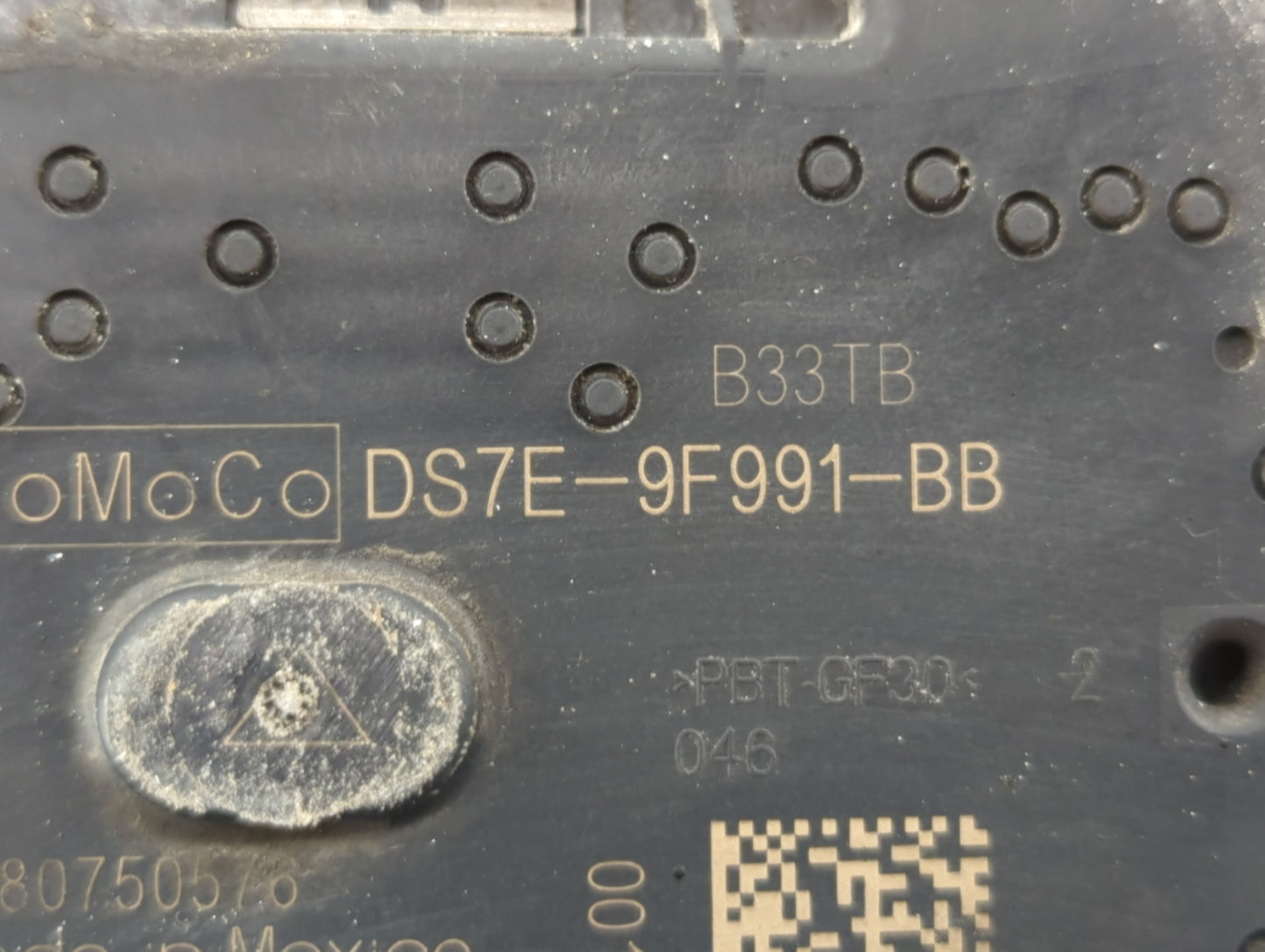2014-2018 Ford Focus Throttle Body P/N:DS7E-9F991-BD DS7E-9F991-BB Fits Fits 2014 2015 2016 2017 2018 2019 2020 2021 2022 OE