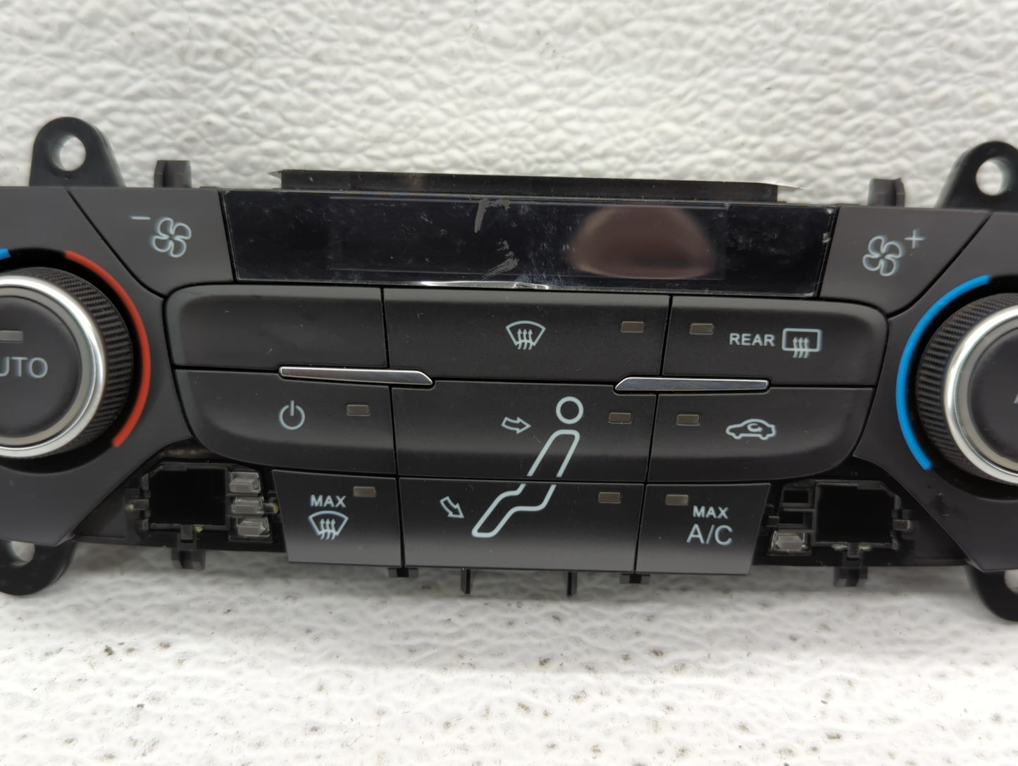 2017 Ford Focus Climate Control Module Temperature AC/Heater Replacement P/N:F1ET-18C612-CJ Fits OEM Used Auto Parts - Oemus